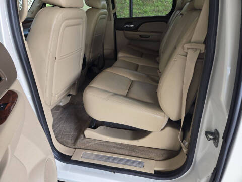 2012 Chevrolet Avalanche LTZ