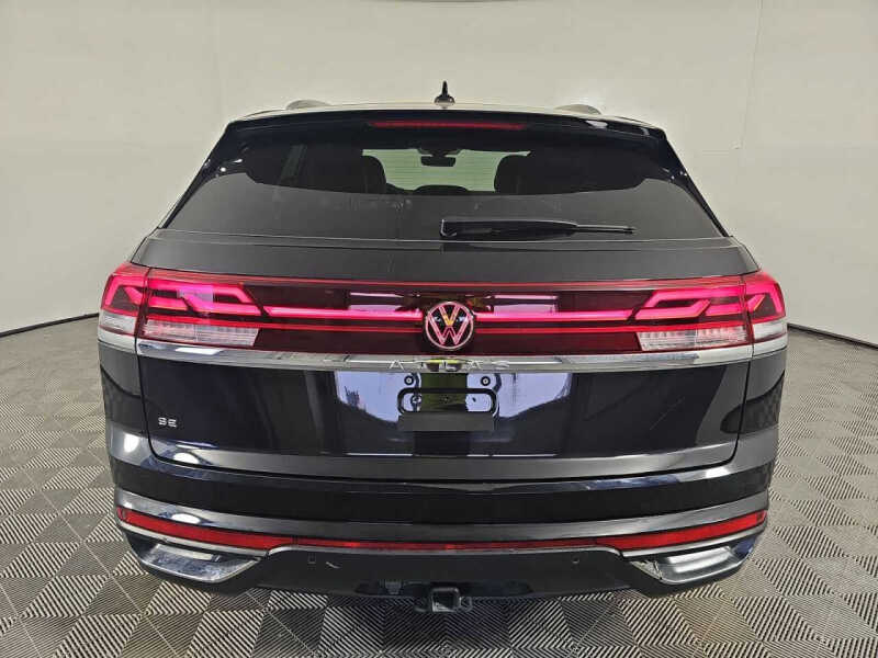 2024 Volkswagen Atlas Cross Sport SE