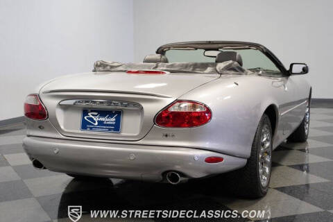 2001 Jaguar XKR