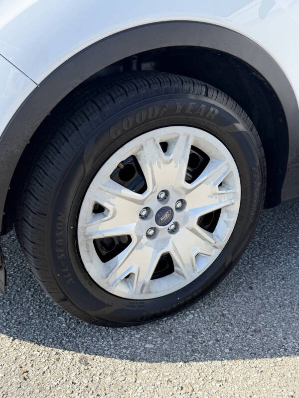 2017 Ford Escape S