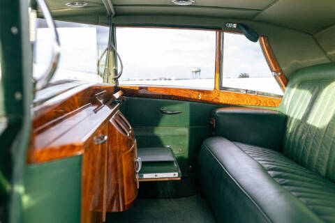 1956 Rolls-Royce Silver Wraith