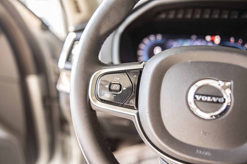 2025 Volvo XC90 B6 Plus Bright Theme 7P