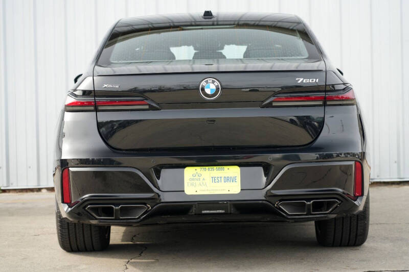 2023 BMW 7 Series 760i xDrive