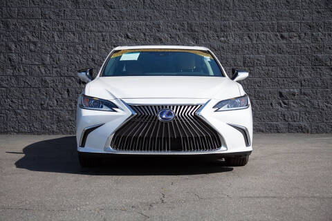 2020 Lexus ES 300h