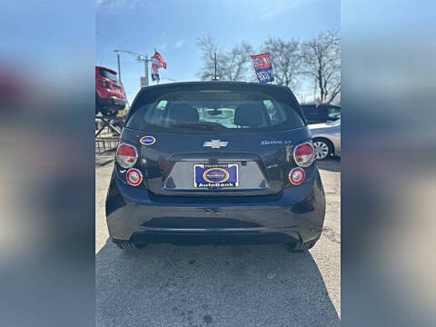 2016 Chevrolet Sonic LT Auto