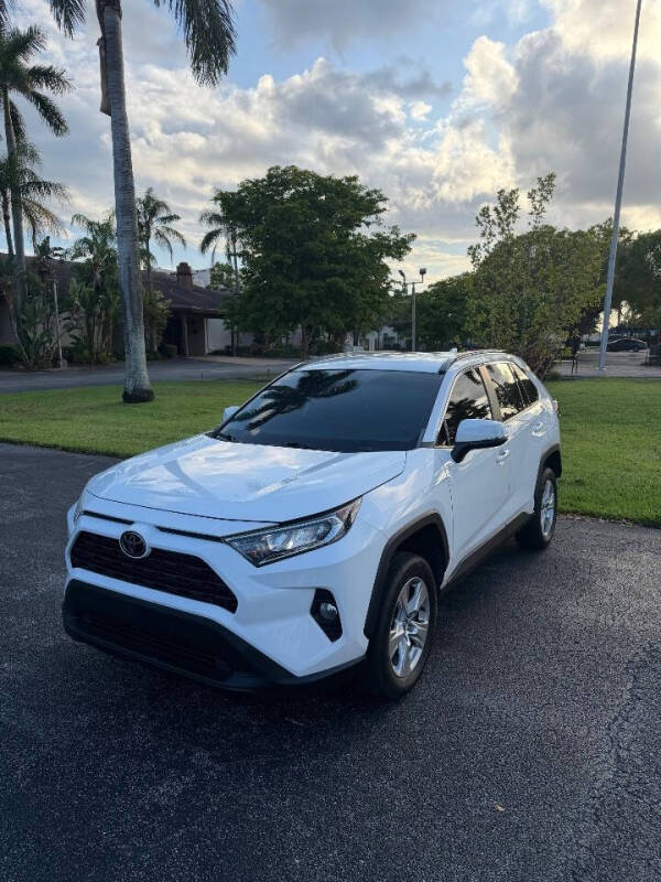 2021 Toyota RAV4 XLE