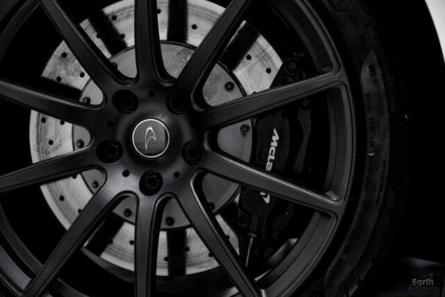 2013 McLaren MP4-12C Spider