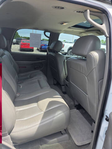 2004 GMC Yukon Denali