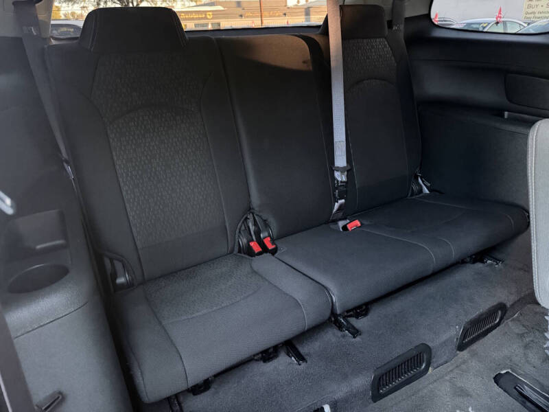 2015 GMC Acadia SLE-2