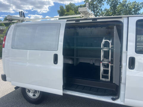 2017 Chevrolet Express 2500