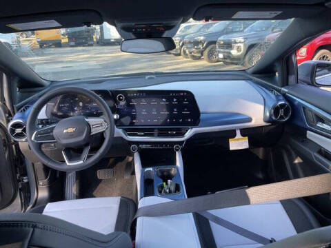 2026 Chevrolet Equinox EV LT 2