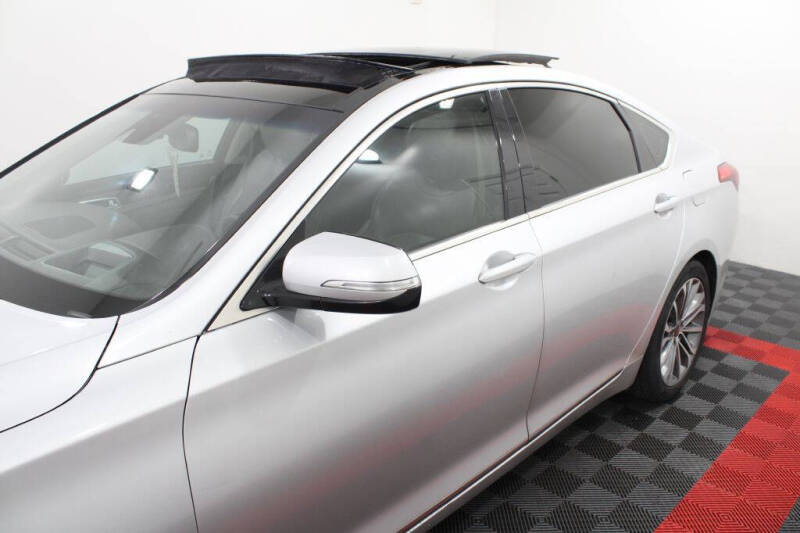 2015 Hyundai Genesis