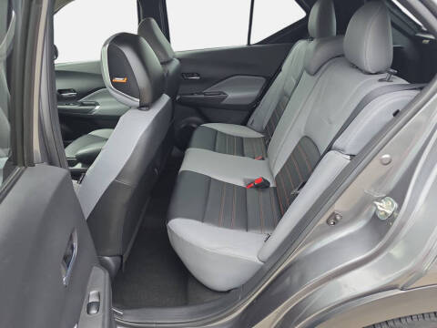 2023 Nissan Kicks SR