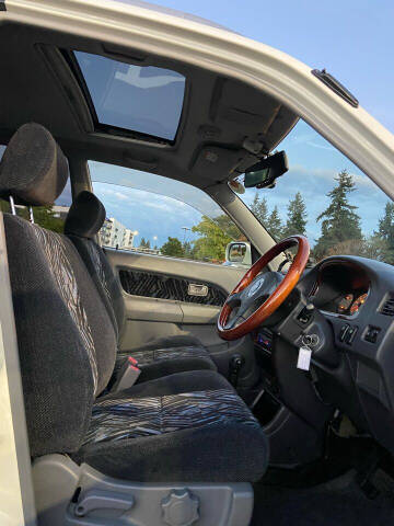 1998 Daihatsu Pyzar Charade