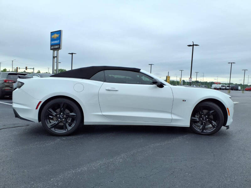 2023 Chevrolet Camaro LT