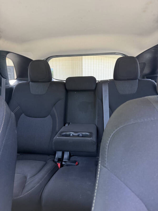 2016 Jeep Cherokee Latitude Altitude