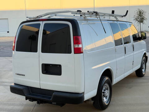 2019 Chevrolet Express 2500