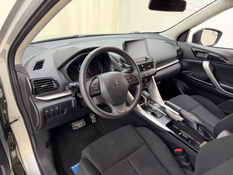 2024 Mitsubishi Eclipse Cross LE
