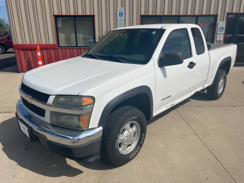 2004 Chevrolet Colorado for sale at Midtown Motors and Service Center in Fargo ND