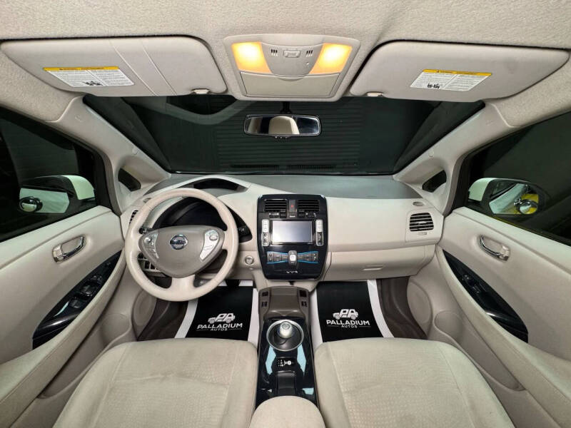 2012 Nissan LEAF