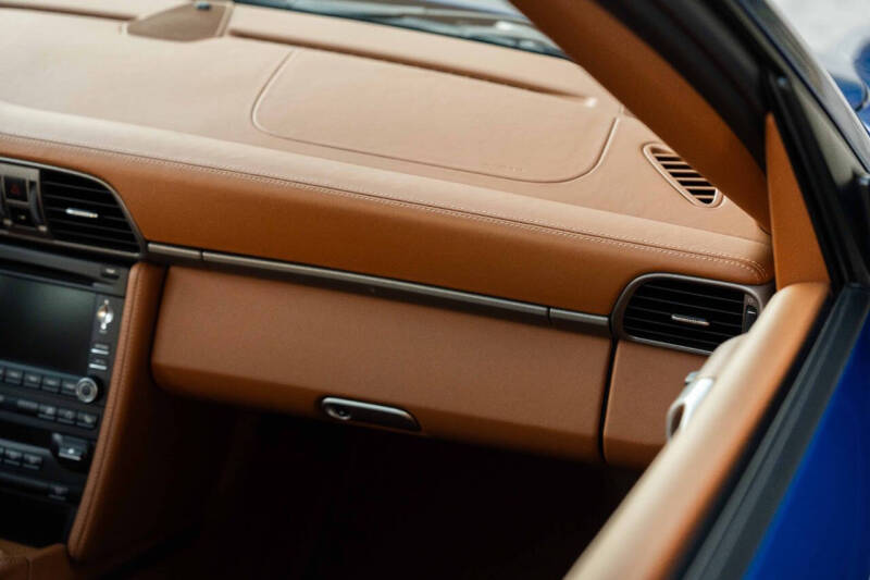 2011 Porsche 911 Carrera