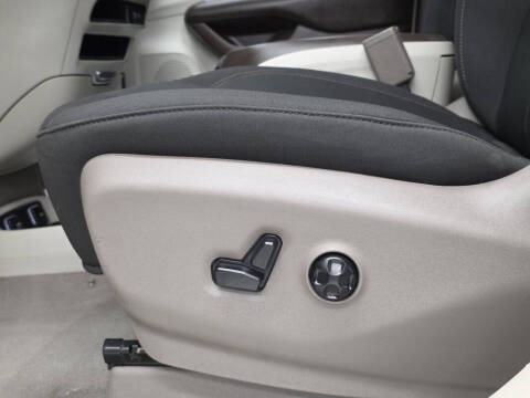 2017 Chrysler Pacifica Touring Plus
