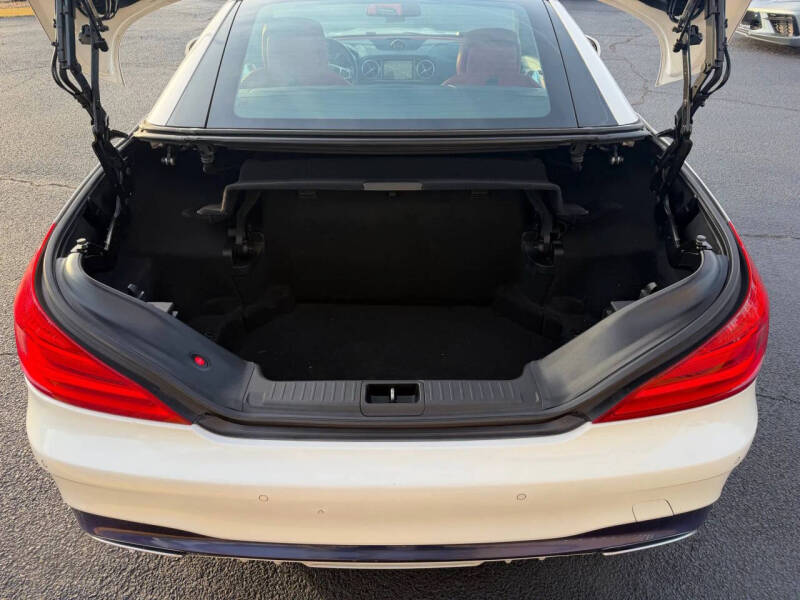 2017 Mercedes-Benz SL-Class