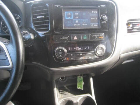 2014 Mitsubishi Outlander SE