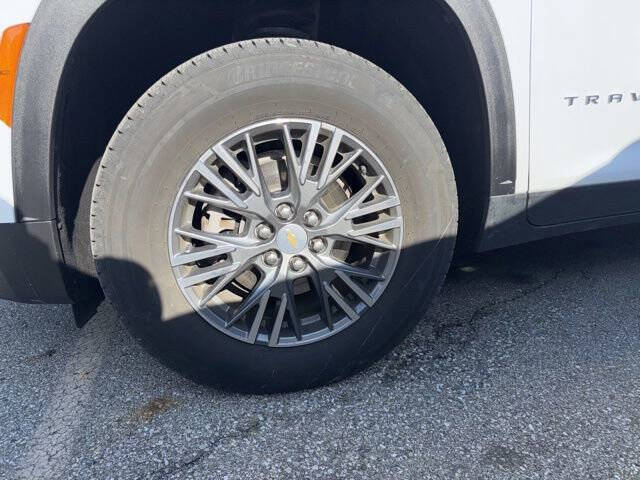 2024 Chevrolet Traverse LT