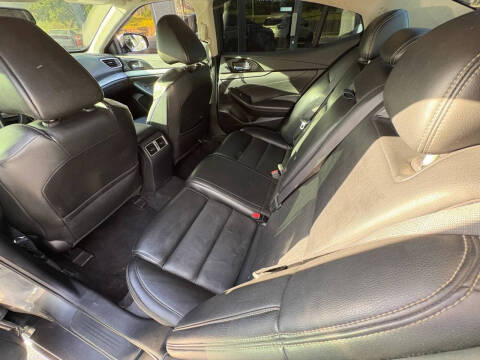2017 Nissan Maxima