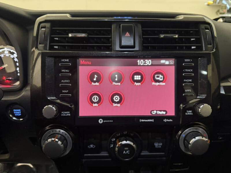 2022 Toyota 4Runner TRD Off-Road