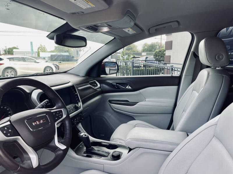 2017 GMC Acadia SLT-1