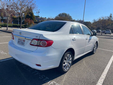 2012 Toyota Corolla LE