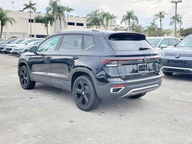 2025 Volkswagen Taos SEL 4Motion