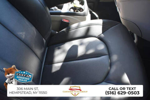 2024 Chrysler Pacifica Plug-In Hybrid Select