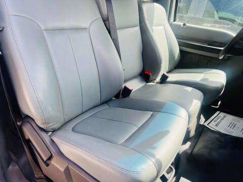 2012 Ford F-350 Super Duty XLT