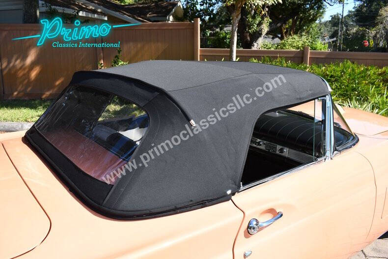 1957 Ford Thunderbird