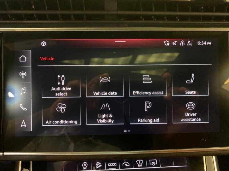 2021 Audi Q8 quattro Prestige 55 TFSI