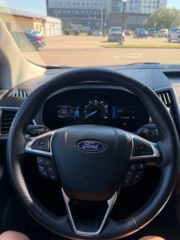 2023 Ford Edge SEL