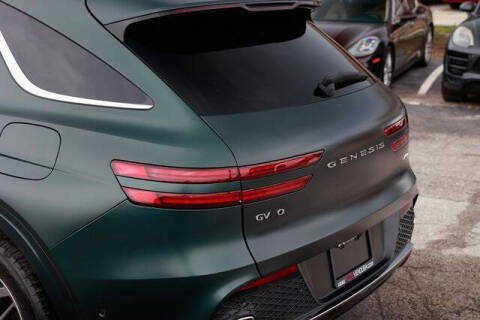 2022 Genesis GV70 2.5T Standard