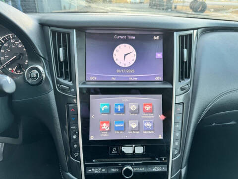 2018 Infiniti Q50 2.0T Luxe