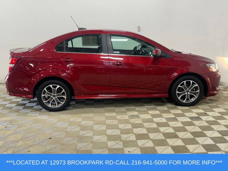 2019 Chevrolet Sonic LT Auto
