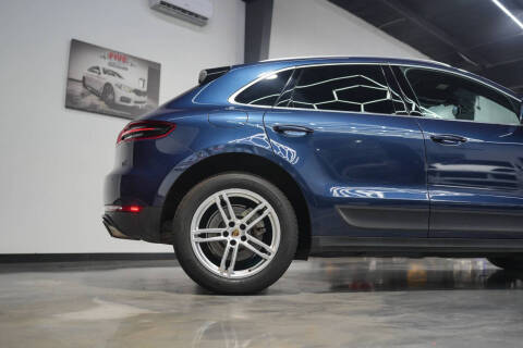 2016 Porsche Macan S