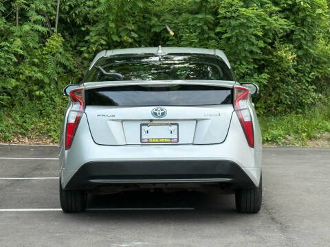 2016 Toyota Prius Two