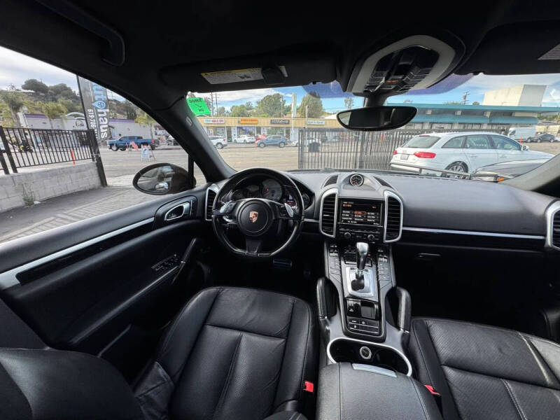 2014 Porsche Cayenne S