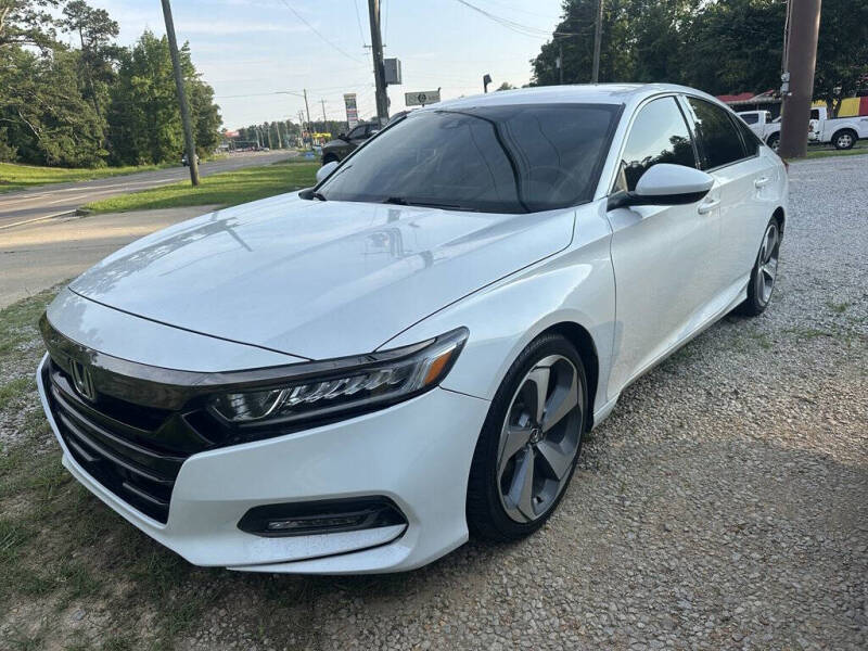 2019 Honda Accord Sport's photo