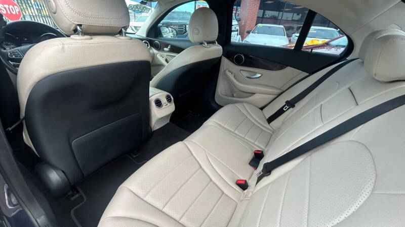 2015 Mercedes-Benz C-Class C 300