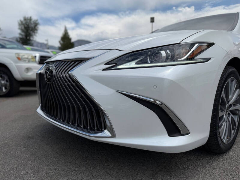 2020 Lexus ES 350