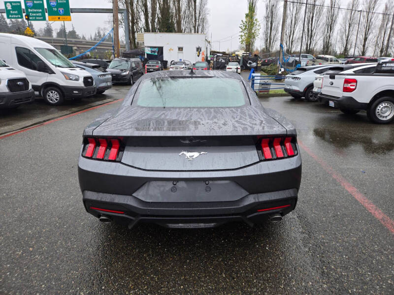 2026 Ford Mustang EcoBoost Premium