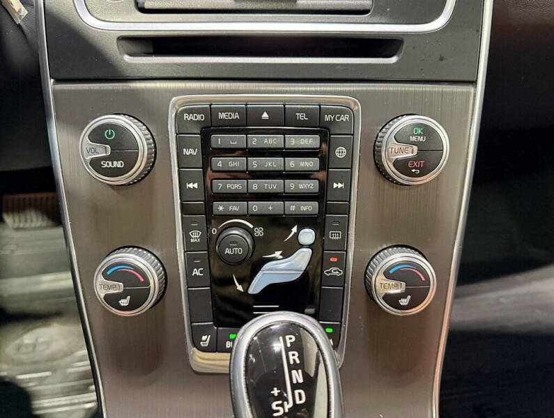 2015 Volvo S60 T5 Premier